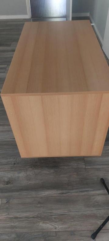 School/Hobby kast beschikbaar voor biedingen