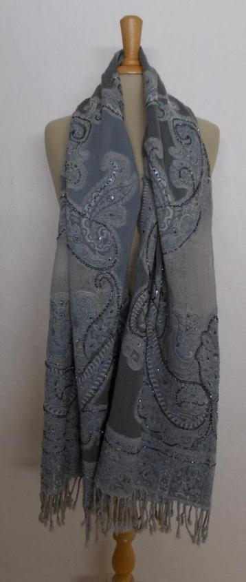 100% wol mooie batik grijze sjaal beschikbaar voor biedingen