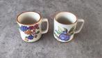 2 mokken made china, Huis en Inrichting, Keuken | Servies, Ophalen of Verzenden, Zo goed als nieuw, Overige stijlen, Kop(pen) en/of Schotel(s)