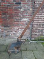 Handbediende ponsmachine, met knipfunctie., Ophalen