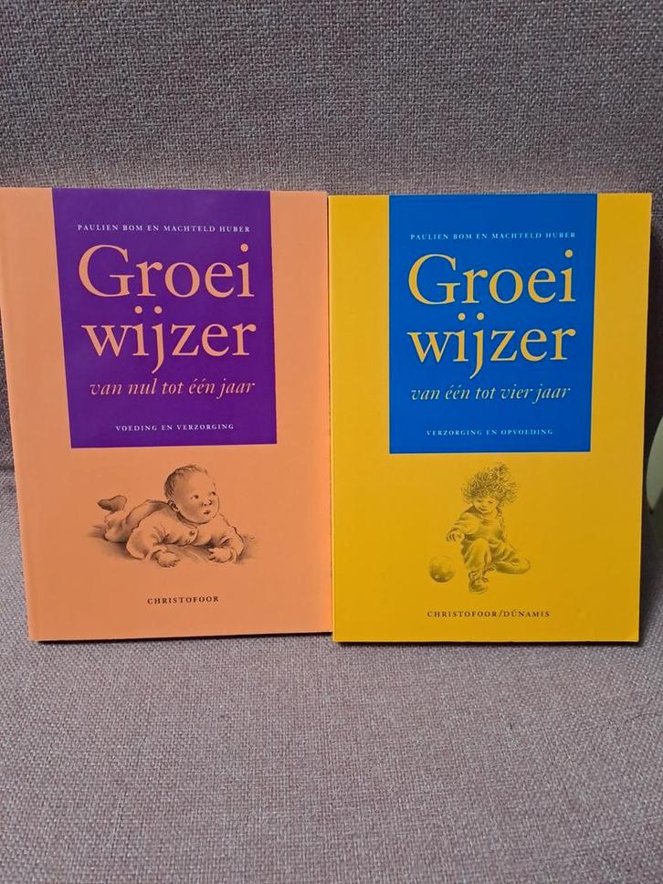 Groeigidsen 0-1 & 1-4 jaar - Paulien Bom & Machteld Huber, Boeken, Zwangerschap en Opvoeding, Zo goed als nieuw, Opvoeding tot 6 jaar