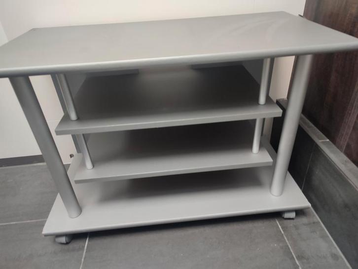 Lichtgrijs TV meubel op wieltjes 40 x 80 cm, Huis en Inrichting, Kasten | Televisiemeubels, Gebruikt, Minder dan 100 cm, 50 tot 100 cm