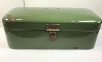 emaille broodtrommel donker groen,vintage    beschikbaar voor biedingen