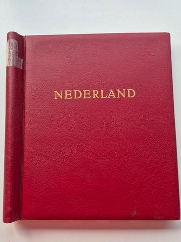 Postzegels Frankrijk in 2 Albums t/m 1970 - Deel 9 beschikbaar voor biedingen