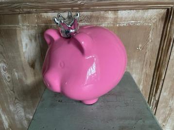 Grote spaarpot porselein. Rose varken met kroontje. NIEUW.   beschikbaar voor biedingen