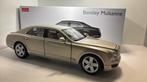 Bentley mulsanne champagne rastar 1.18, Hobby en Vrije tijd, Modelauto's | 1:18, Overige merken, Ophalen of Verzenden, A, A