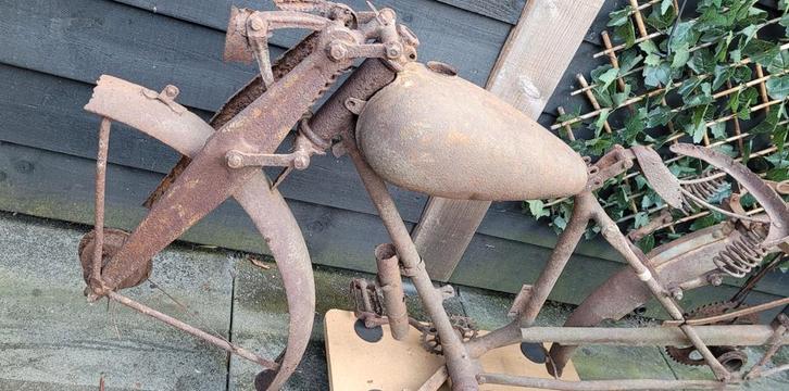 Wehrmacht wo2 motorfiets relic te koop, Verzamelen, Militaria | Tweede Wereldoorlog, Landmacht, Overige typen, Duitsland, Ophalen