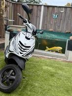 Zip 172cc mansory, Fietsen en Brommers, Scooters | Piaggio, Ophalen, Tweetakt, Maximaal 45 km/u, Zip