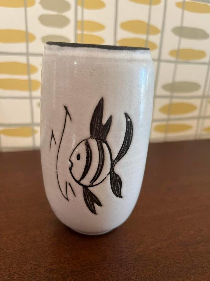 Boonstra vaasje moonfish, Antiek en Kunst, Antiek | Keramiek en Aardewerk, Ophalen of Verzenden