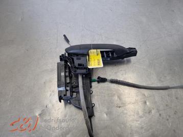 Deurslot Mechaniek 2Deurs rechts van een Mercedes Vito beschikbaar voor biedingen