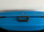 Gratis Delsey Koffer - Blauw - Gebruikt, Gebruikt, Hard kunststof, 45 tot 55 cm, Wieltjes