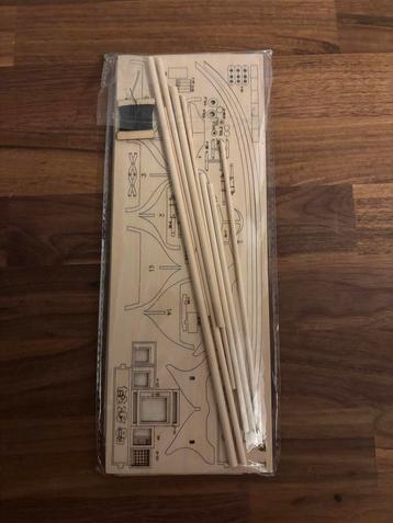 Modelbouw schip van hout beschikbaar voor biedingen