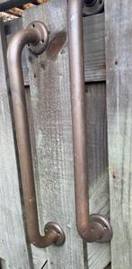2 antieke koperen Deurbeugels / Muurbeugels / grepen no. 2., Ophalen, Zo goed als nieuw, Binnendeur, Minder dan 200 cm