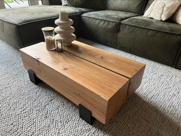 Salontafel beschikbaar voor biedingen