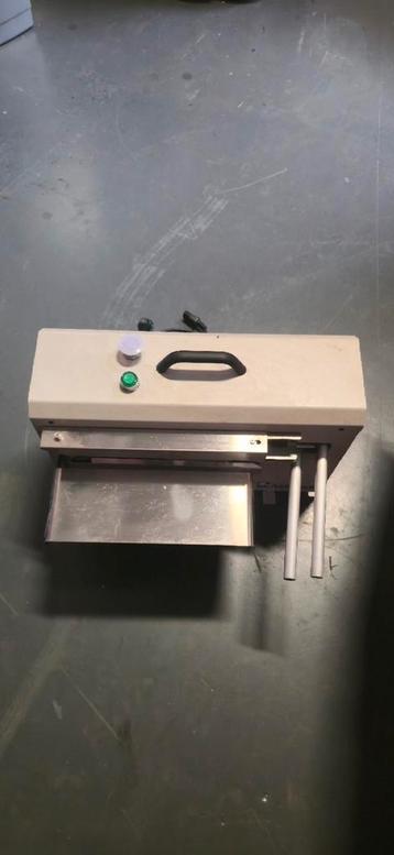 AirPouch Express 3 – Professionele luchtkussenmachine
 beschikbaar voor biedingen