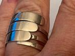Modernistische zilveren ring, Verzenden, 19 tot 20, Zo goed als nieuw, Dame