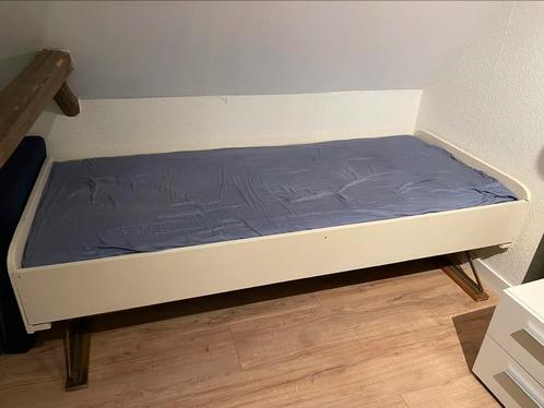 Opklapbed- Kastbed - 2 stuks beschikbaar 85-90/200, Huis en Inrichting, Slaapkamer | Bedden, Zo goed als nieuw, Eenpersoons, 90 cm