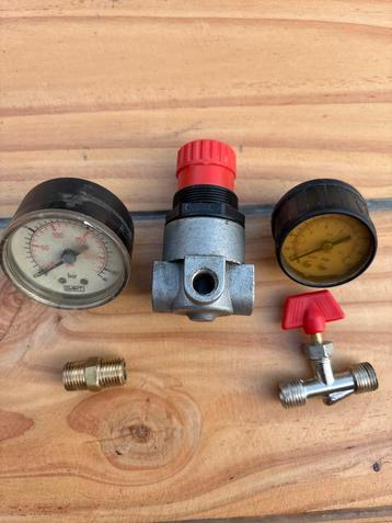 Compressor Onderdelen - Drukregelaar, Manometers, Fittingen beschikbaar voor biedingen