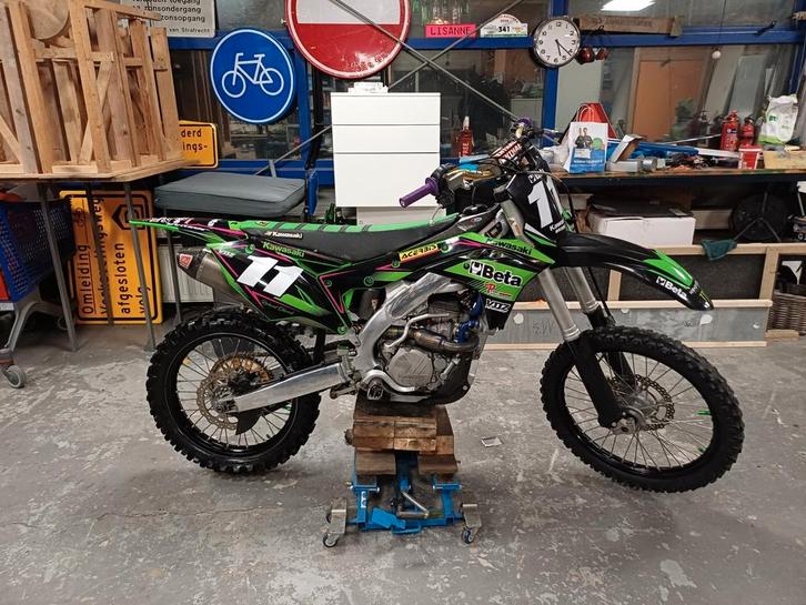 Kawasaki kxf 250, Fietsen en Brommers, Brommers | Crossbrommers, Overige merken, Ophalen