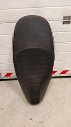 Vespa sprint zadel, Ophalen of Verzenden