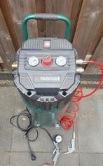 Compressor even lezen, Doe-het-zelf en Verbouw, Compressors, Minder dan 25 liter, Ophalen, Gebruikt, Minder dan 200 liter/min