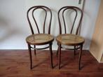 2 stoelen thonet , made in Rumania, Huis en Inrichting, Stoelen, Ophalen, Riet of Rotan, Gebruikt, Twee