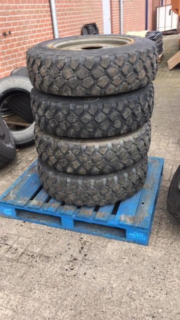 Michelin XZL banden 275/80R20 & 14.00R20 