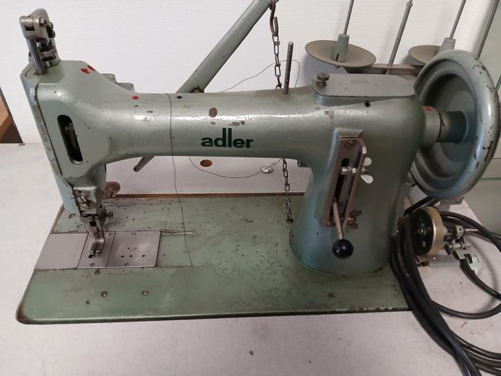 Adler Naaimachine - Stevige Stoffen, Hobby en Vrije tijd, Naaimachines en Toebehoren, Ophalen