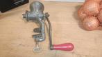 Vintage Spong Vleesmolen uit VK, Antiek en Kunst, Ophalen of Verzenden