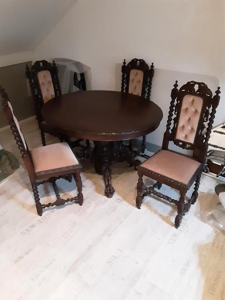 Antieke Vossekop Eethoek, Uitschuifbaar, Huis en Inrichting, Complete eetkamers, Gebruikt, Minder dan 4 stoelen, Ophalen of Verzenden