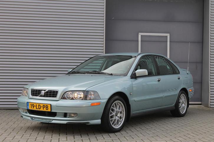 Volvo S40 2.0 T Europa I Sports-Line I 1 Eigenaar I NL Auto, Auto's, Volvo, Particulier, Te koop, S40, ABS, Airbags, Airconditioning