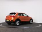 Volkswagen T-Roc 1.0 TSI Style | PDC V+A | Auto. Airco | Sto, Voorwielaandrijving, Stof, Gebruikt, Overige kleuren