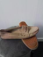 Nieuwe mocassins, zandkleurig, maat 38., Kleding | Dames, Schoenen, Ophalen of Verzenden, Nieuw, Zwart, Sneakers of Gympen