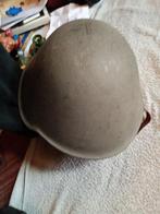 Oude oorlog helm, Ophalen of Verzenden, Landmacht, Helm of Baret
