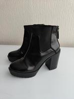 Zwarte boots/laarsjes maat 38 ZGAN, Zwart, Lage of Enkellaarzen, Ophalen of Verzenden, Zo goed als nieuw