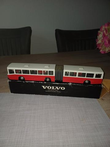 Volvo Geleed Bus Metaal 1984 in Doos beschikbaar voor biedingen