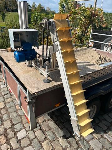 Transportband BCK Holland met meeneemband beschikbaar voor biedingen