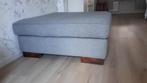 Hocker voetenbank grijs 100x100 cm Goossens, Huis en Inrichting, Ophalen, Zo goed als nieuw, Rechthoekig