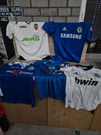 Voetbal shirt van real Madrid feyenoord valencia chelsrea, Verzamelen, Sportartikelen en Voetbal, Ophalen of Verzenden, Zo goed als nieuw