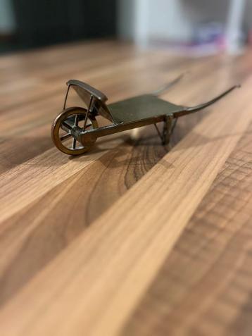 Koperen kruiwagen handwagen beschikbaar voor biedingen