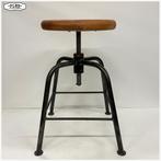 Industriële kruk Stoel draaibaar Meerdere op voorraad, Huis en Inrichting, Krukjes, Ophalen, Nieuw, Nb, Nb