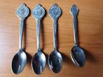 4 theelepels Koningin Wilhelmina, Verzamelen, Ophalen of Verzenden, Gebruikt, Nederland, Speld(je) of Lepel(tje)