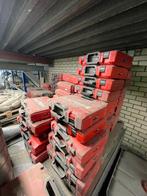 Partij lege gereedschapskisten van Hilti en Bosch., Ophalen, Gebruikt