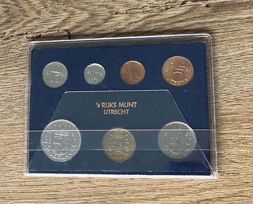 FDC set 1980 Juliana Muntset Nederland, Postzegels en Munten, Munten | Nederland, Ophalen of Verzenden, Koningin Juliana, 2½ gulden