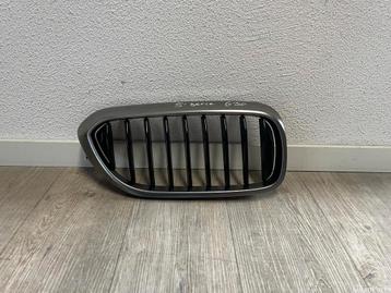 BMW 5-Serie G30 G31 Luxery Line Linker Grill Links 7390866 beschikbaar voor biedingen