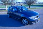 BMW 1-Serie 2.0 118I 5DR 2007 NIEUWE DISTRIBUTIE KETTING &.., 1-Serie, 65 €/maand, 1995 cc, Zwart
