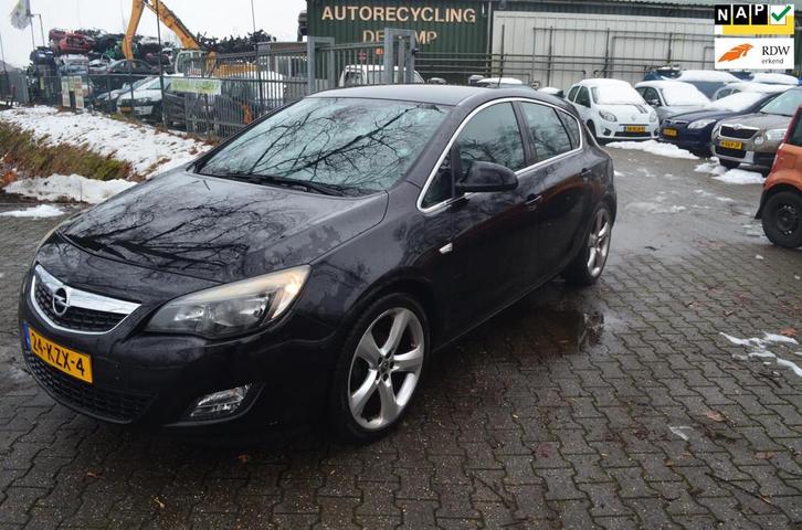 Opel Astra 1.4 Turbo LET OP MOTOR STORING LEES DE TEKST, Auto's, Opel, Bedrijf, Te koop, Astra, ABS, Airbags, Airconditioning