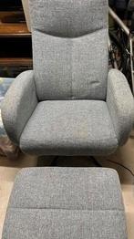 Relax fauteuil, verstelbaar en met voetenbankje! ZGST, Huis en Inrichting, Fauteuils, Ophalen, Zo goed als nieuw, 75 tot 100 cm