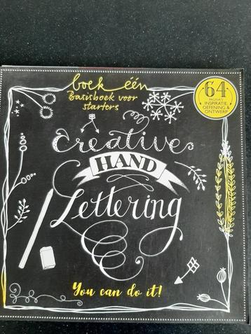 Diverse Nieuwe boeken Hand lettering beschikbaar voor biedingen