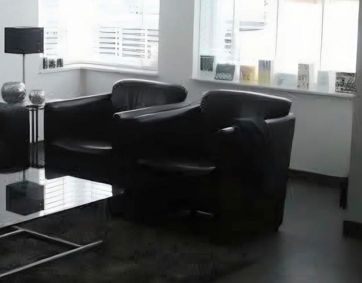 2 Touche leren fauteuils - Donkerbruin, Huis en Inrichting, Fauteuils, Ophalen